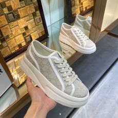 Gucci Casual Shoes